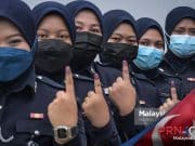 PRN Johor : Suasana Hari Mengundi Awal di Dewan Serbaguna Perumahan PDRM Muar