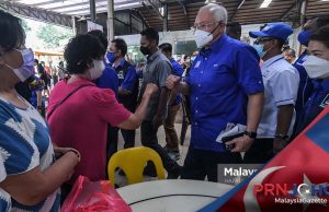 PRN Johor : Sambutan Penyokong Cina Amat Menggalakkan – Najib