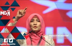 MGNews : Pas Lebih Rela Peluk Katak, Mandi Kolam Penuh Jengking – Zahida
