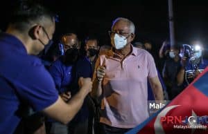 PRN Johor : Buat Kerja, Jangan Asyik Fikir Nak Menang – Najib