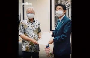 Hubungan dagangan dua hala, Covid-19 antara perkara dibincangkan PM dan Shinzo Abe