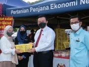 Bazar Ramadan UMS platform pelajar jana pendapatan