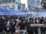 ‘Bossku’, Tun M nanti singgah gerai bazar saya lagi – Rizal
