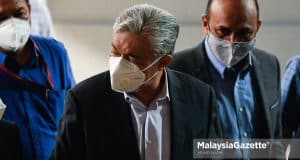 The President of UMNO, Datuk Seri Dr. Ahmad Zahid Hamidi arrives at the Kuala Lumpur Court Complex for the defence proceeding of his Yayasan Akalbudi corruption trial. PIX: MUHD NA'IM / MalaysiaGazette / 13 APRIL 2022.