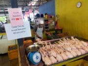 Terpaksa caj upah potong sebab untung cuma 10 sen – Peniaga ayam