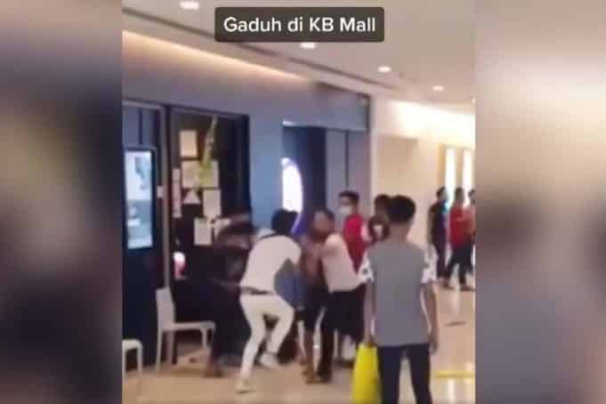 Gaduh KB mall