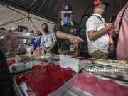 Status pagar besi Bazar Aidilfitri Jalan TAR akan diputuskan Datuk Bandar – Shahidan