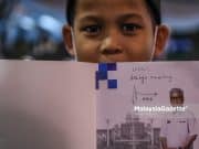 Ucapan ‘Semoga Cemerlang’ Dari DSIS Kepada Anak Yatim Baitul Barokah