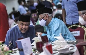 The President of UMNO, Datuk Seri Dr Ahmad Zahid Hamidi and the Prime Minister cum Vice-President of UMNO, Datuk Seri Ismail Sabri Yaakob during a UMNO Buka Puasa Ceremony at the World Trade Centre Kuala Lumpur (WTCKL). PIX: AMIRUL SHAUFIQ / MalaysiaGazette / 14 APRIL 2022