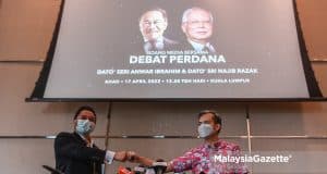 The debate between Datuk Seri Anwar Ibrahim and Datuk Seri Najib Tun Razak is scheduled on 12 May 2022. UM University of Malaya