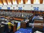 Parliament Malaysia Dewan Rakyat sitting Anti-Party Hopping Bill Law Federal Constitution amendment