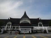 Pemandu teksi mengaku tidak bersalah eksploitasi lelaki untuk minta sedekah mahkamah seremban