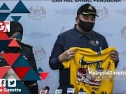 MGNews : KPDNHEP Wilayah Persekutuan Sita Barangan Tiruan RM850,000