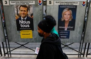 Macron berdepan cabaran sengit