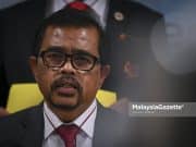 CUEPACS Melayu gaji Adnan Mat