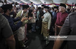 Agong berangkat ke majlis Rumah Terbuka Aidilfitri Perdana Menteri