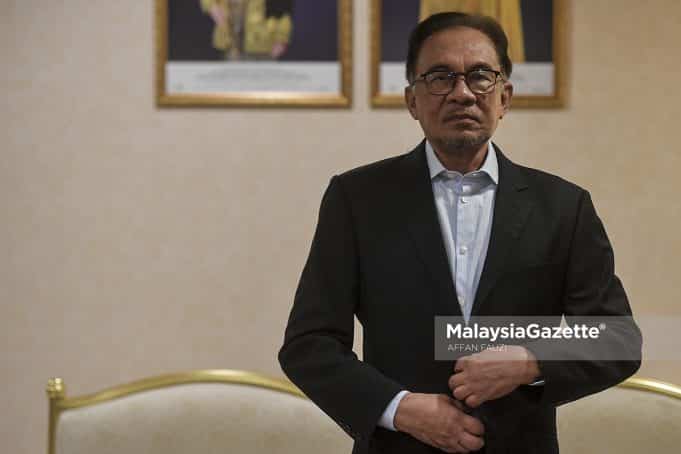Debat Perdana Anwar Najib