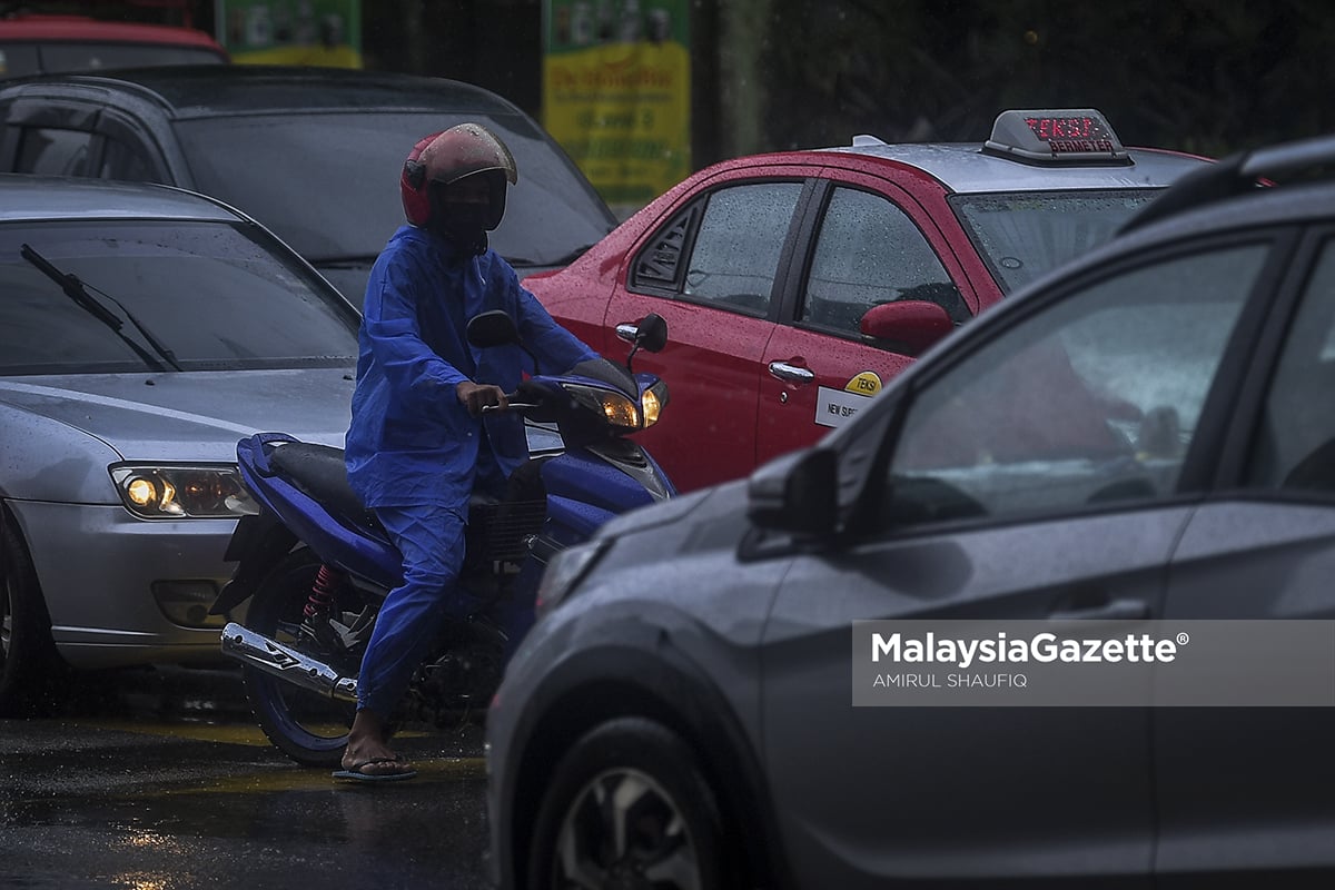 Amaran hujan lebat berterusan tahap bahaya di Johor, Sabah