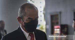 The Former Chief Secretary to the Government, Tan Sri Sidek Mohd Hassan arrives at the court for the trial involving Datuk Seri Najib Razak on tampering 1Malaysia Development Berhad (1MDB) final audit report. PIX: AMIRUL SHAUFIQ / MalaysiaGazette / 08 JUNE 2022. commensurate salary 1MBD