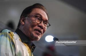 Anwar imbau kenangan jejak kaki ke WTCKL selepas 24 tahun