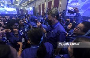 Serban lilit tebal pun cakap tak betul, Tok Mat sindir Pas