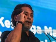 ‘Saya hanya seperti calon lain’ – Khairy