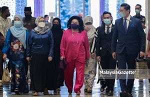 Rosmah hadir prosiding akhir rayuan Najib timbulkan tanda tanya
