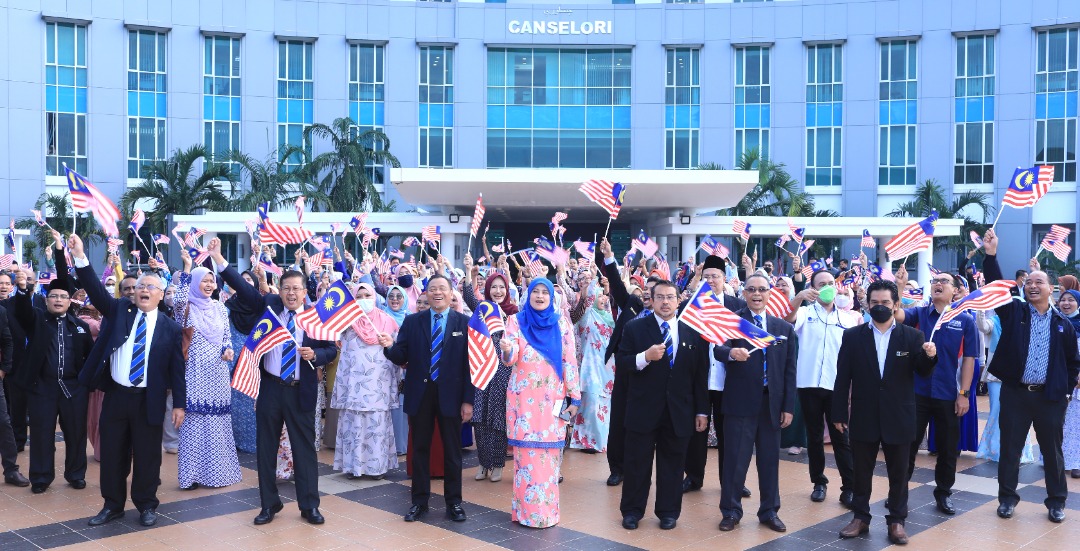 UTeM lancar bulan kemerdekaan, lahirkan rasa cinta kepada negara