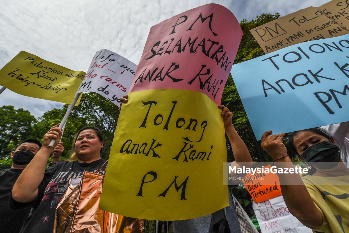 Keluarga Mangsa Pemerdagangan Manusia Serah Memorandum Kepada PM