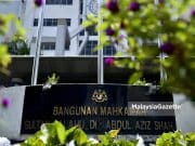 Hukuman bekas hakim dikurangkan kepada penjara sehari, denda RM12,000