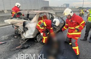 Wanita rentung kereta terbakar di Lebuhraya Mex