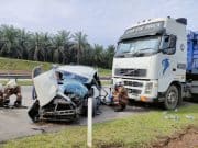 Seorang terkorban nahas tiga kenderaan di LPT