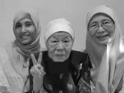 Ibu Wan Azizah meninggal dunia