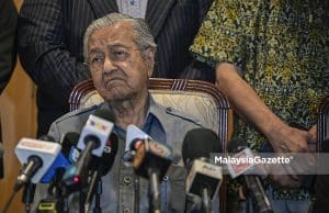Perang Rusia-Ukraine adalah perang bodoh – Tun M