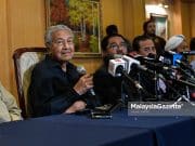 Mahathir nafi minta pertolongan Tengku Adnan
