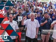 MGNews : Warga Felda Sangat Setia Kepada BN, Pastikan Kerajaan Kembali Jadi Milik Kita- Ismail Sabri