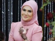 Kami bahagia, inai pun belum hilang – Mas Idayu