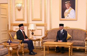 Perdana Menteri, Datauk Seri Anwar Ibrahim menghadap Yang di-Pertuan Agong, Sultan Abdullah Sultan Ahmad Shah.