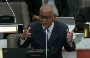 Dewan Negeri Selangor kecoh bila ADUN BN digelar ‘burung tua’