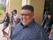 Mesyuarat MKT UMNO ditangguhkan saat akhir