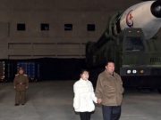 Kim Jong-un ‘tayang’ anak perempuan