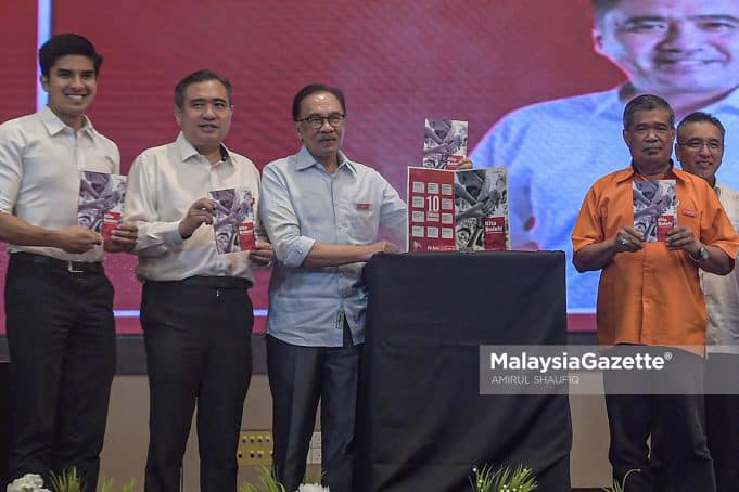 MGF02112022_ANWAR RASMI MAJLIS TAWARAN PH26