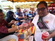 Megat Zulkarnain Bantu Peniaga Lariskan Jualan #PRU15
