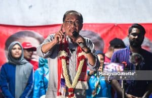 Prabakaran tak boleh dibeli dengan wang, kata Anwar