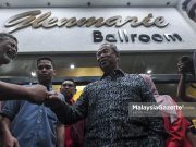 Siapa PM Seterusnya, Muhyiddin atau Anwar?
