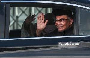 Anwar angkat sumpah Perdana Menteri ke-10