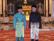 Naratif kerajaan perpaduan dan kerajaan campuran di Malaysia