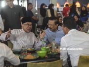 Anwar pilih menu nasi beriani kambing di Presint 8