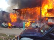 Dua rumah, tujuh kenderaan musnah dalam kebakaran