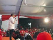 lapan kerusi